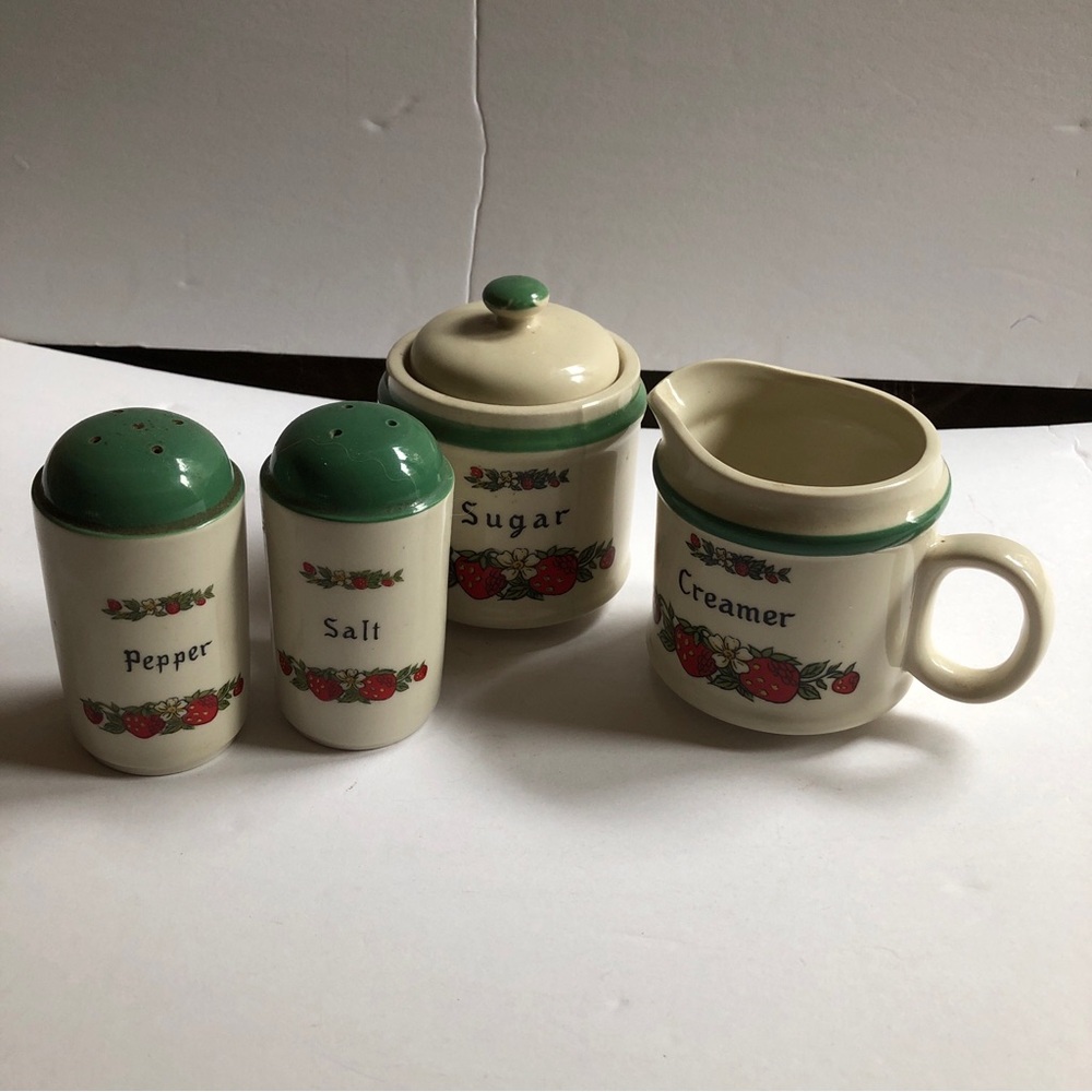 Vintage Strawberry Pattern Ceramic Kitchen Set Sugar Creamer Salt Pepper